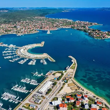 6229b * Sukošan