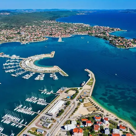 6229b * Sukošan